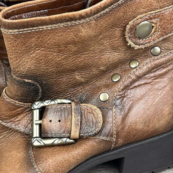 Earth Redwood Almond Brown Leather Women’s Sz 10B Buckle Zip Studded Ankle Boots - Picture 11 of 11